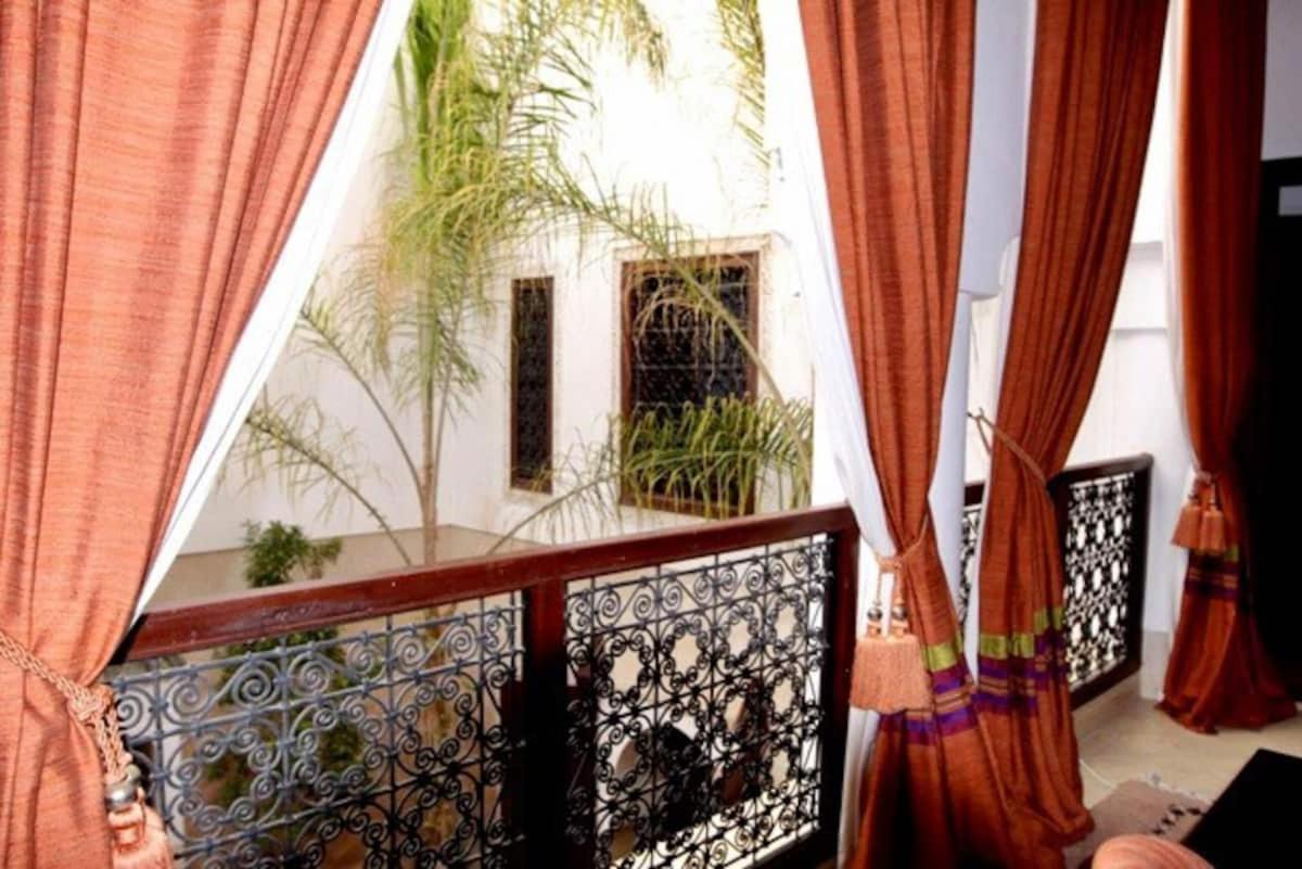 Riad Dar Rania Marrakech Medina Jemaa El Fna มาร์ราเกช ภายนอก รูปภาพ